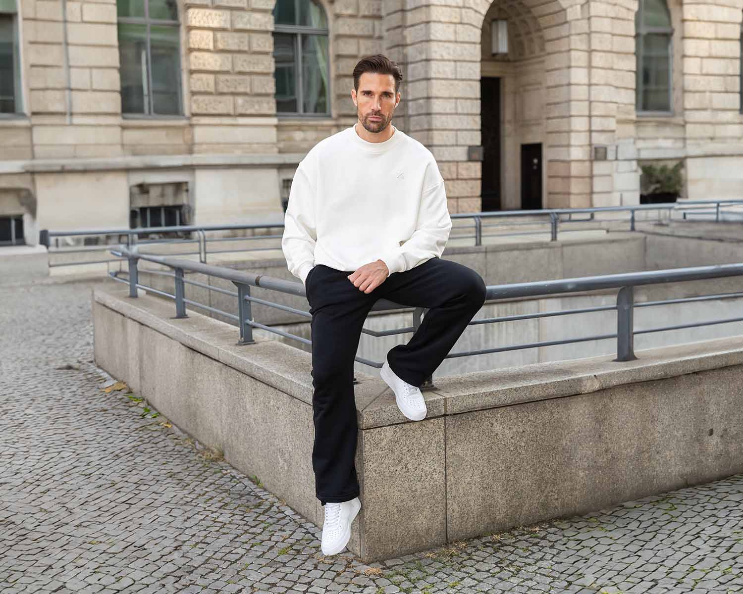 Pulli ohne Kapuze