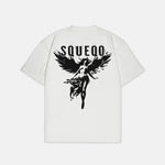 Angel Wings T-Shirt in Weiß mit schwarzem SQUEQO Backprint, Urban Streetwear-Stil, Rückansicht, Hauptbild