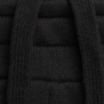 Detailaufnahme des Kordelzugs und hochwertigen Baumwollstoffs der Baggy Jogginghose Herren