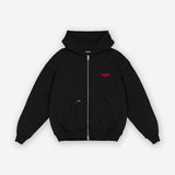 Schwarzer Oversize Zip Hoodie mit rotem Print "Studio Berlin SQUEQO", Vorderansicht.