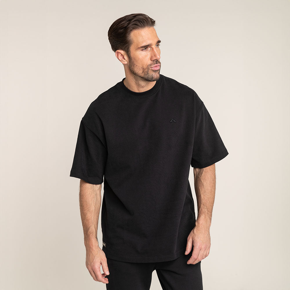 Basic T-Shirt Schwarz Oversized