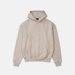 Minimalistischer Blank Hoodie in der Farbe Sand von SQUEQO, von vorne fotografiert.
