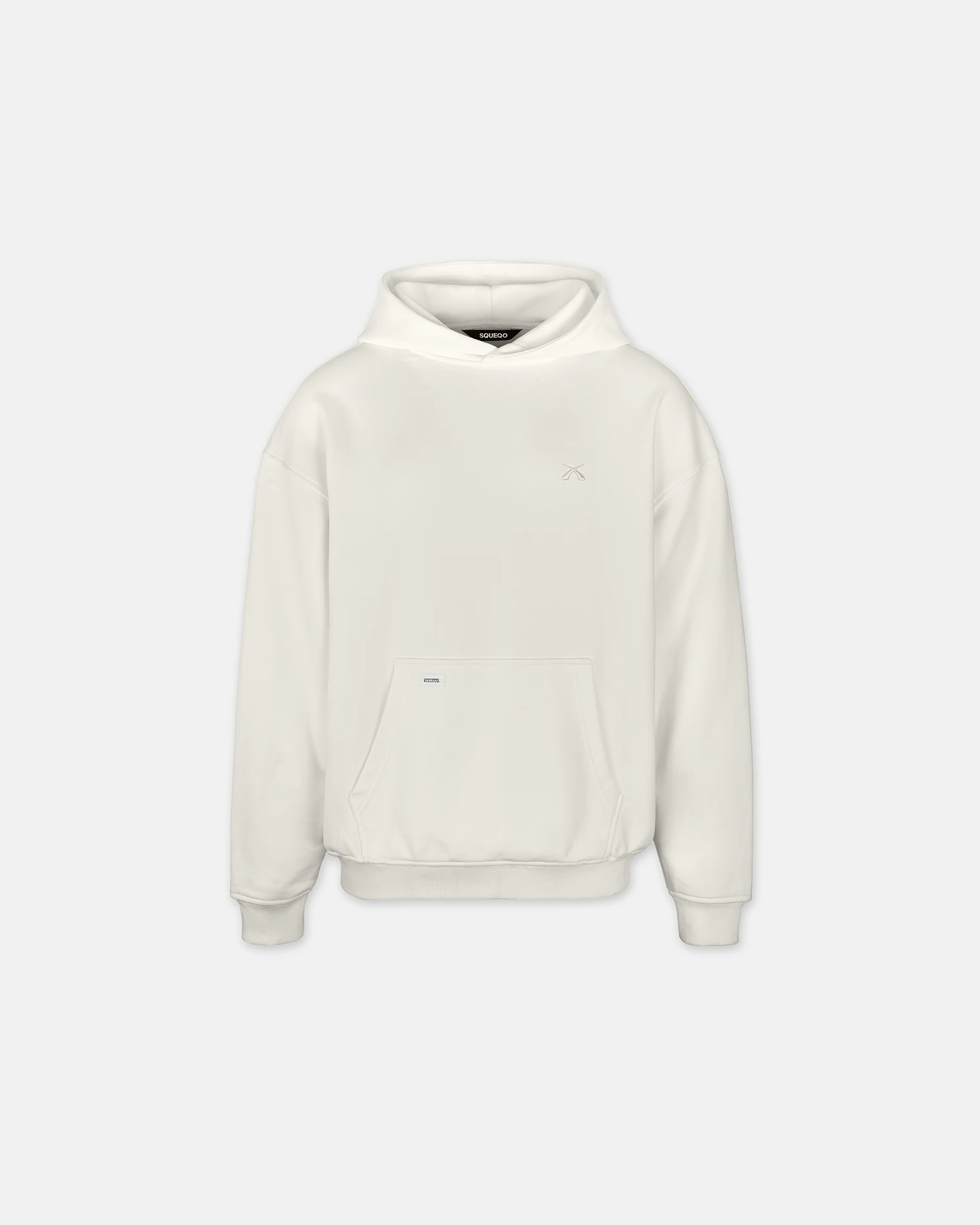 Squeqo Essential Oversized Hoodie in Off-White, freigestellt auf hellem Hintergrund.