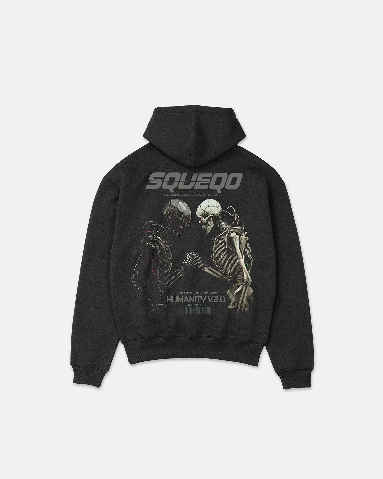 SQUEQO Genetic Error Heavy Hoodie in Charcoal Heather. Rückansicht mit großem Cyborg-Skelett Print und SQUEQO Logo.