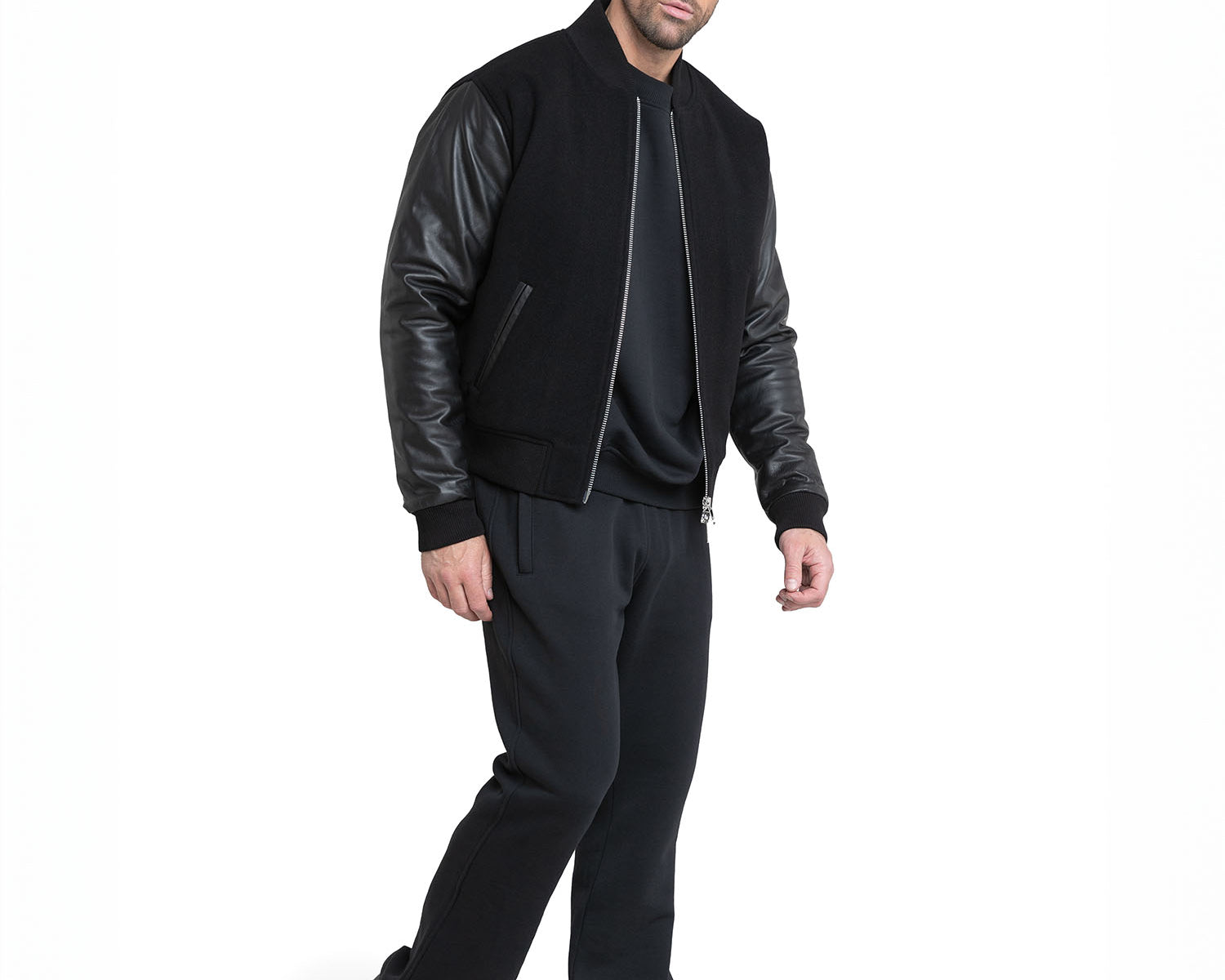 Sportlich-elegante schwarze Leder Bomberjacke für Herren - Übergangsjacke